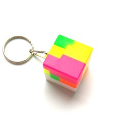 Настільна гра Брелок-головоломка Кубик