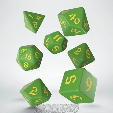 Набор кубов Classic Runic Green & yellow Dice Set